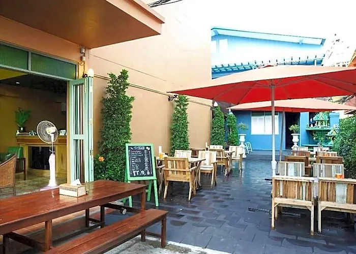 Blue Chang House Guest house