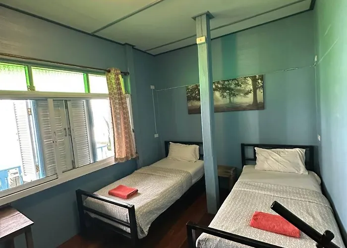 Guest house Blue Chang House 2*