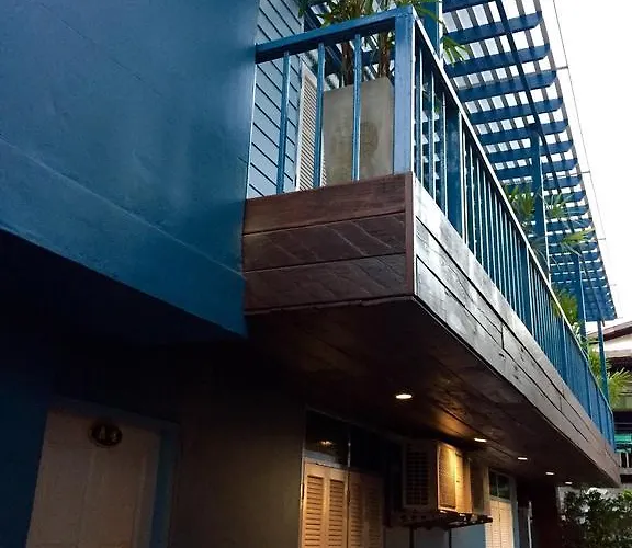 Blue Chang House Guest house