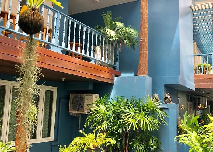 Guest house Blue Chang House 2*